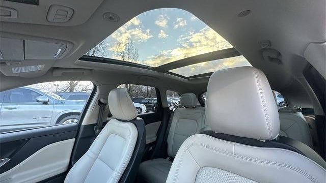 2025 Lincoln Corsair Premiere