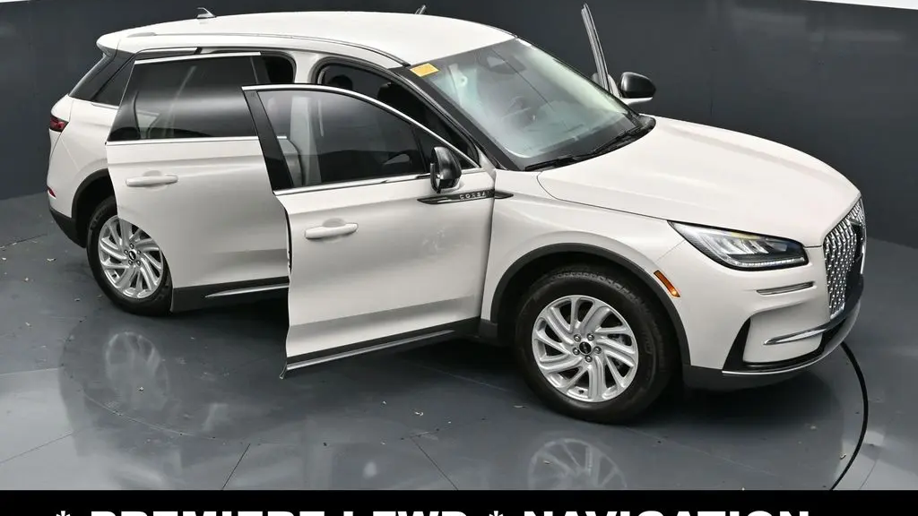 2024 Lincoln Corsair Premiere