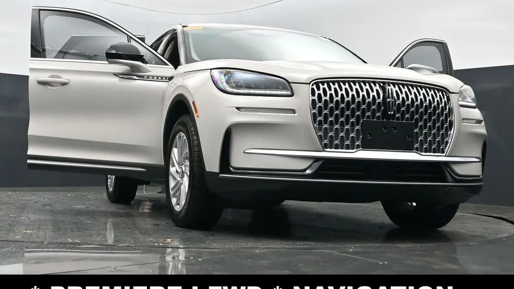 2024 Lincoln Corsair Premiere
