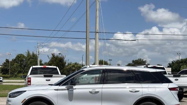 2025 Lincoln Corsair Premiere