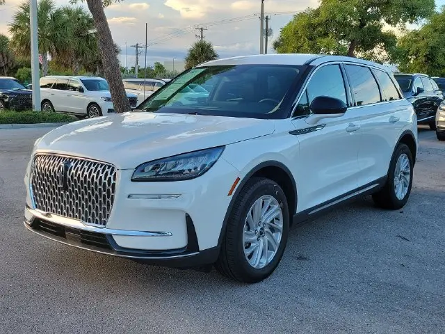 2025 Lincoln Corsair - $32,990