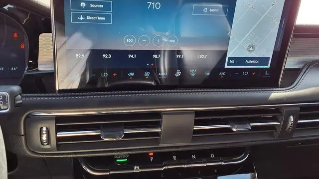 2025 Lincoln Corsair Premiere