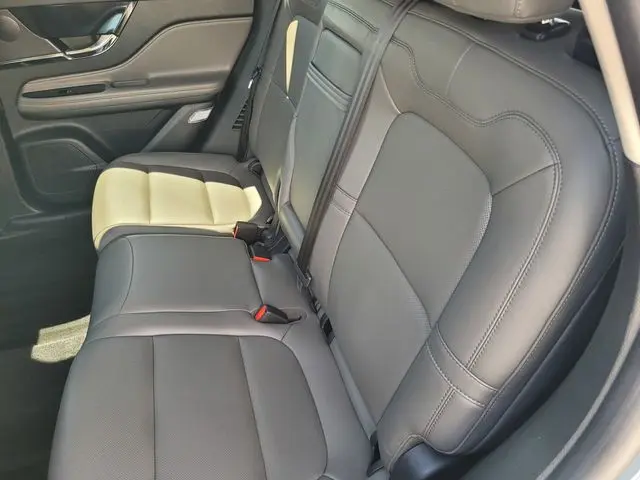 2025 Lincoln Corsair - $36,450
