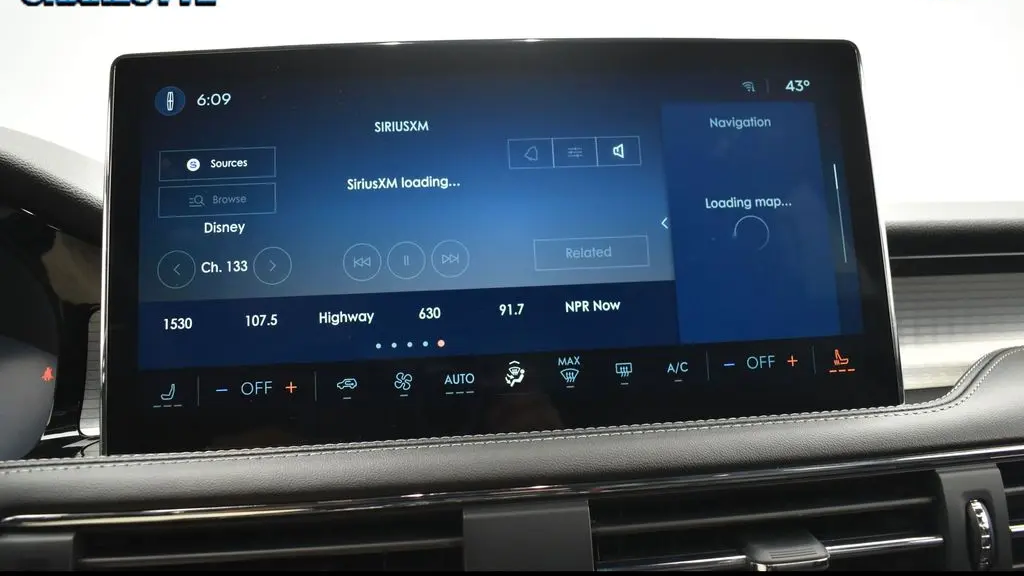 2025 Lincoln Corsair Premiere