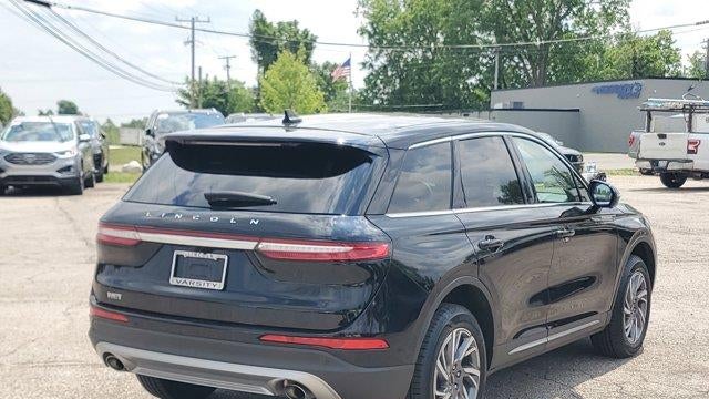 2023 Lincoln Corsair Standard