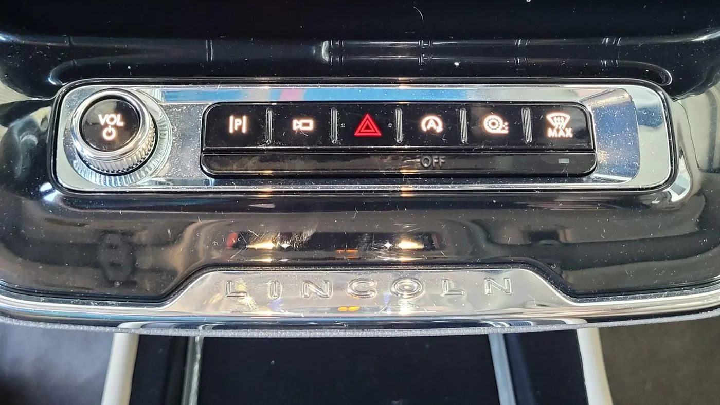 2024 Lincoln Corsair Premiere