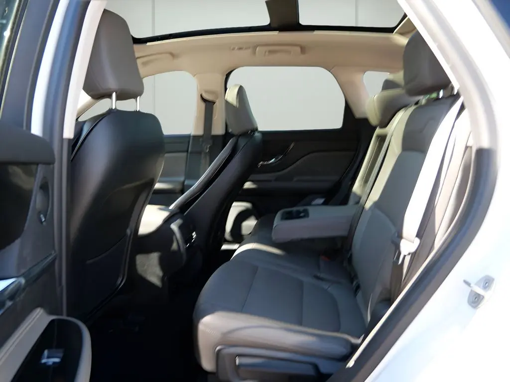 2024 Lincoln Corsair - $35,345