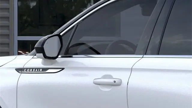 2025 Lincoln Corsair Premiere