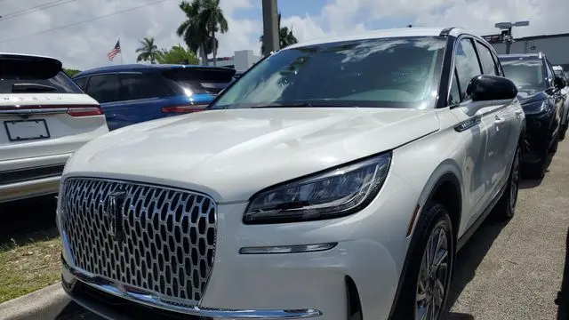 2025 Lincoln Corsair Premiere