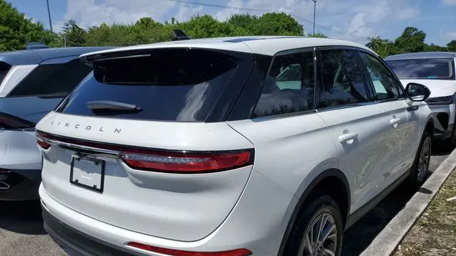 2025 Lincoln Corsair Premiere