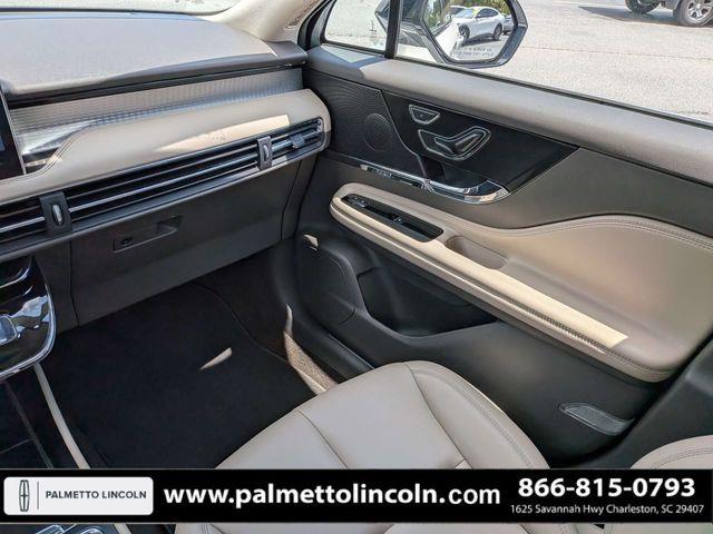 2023 Lincoln Corsair - $32,899