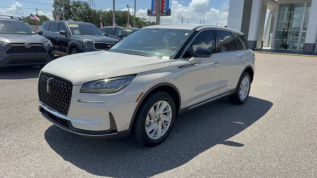 2024 Lincoln Corsair Premiere
