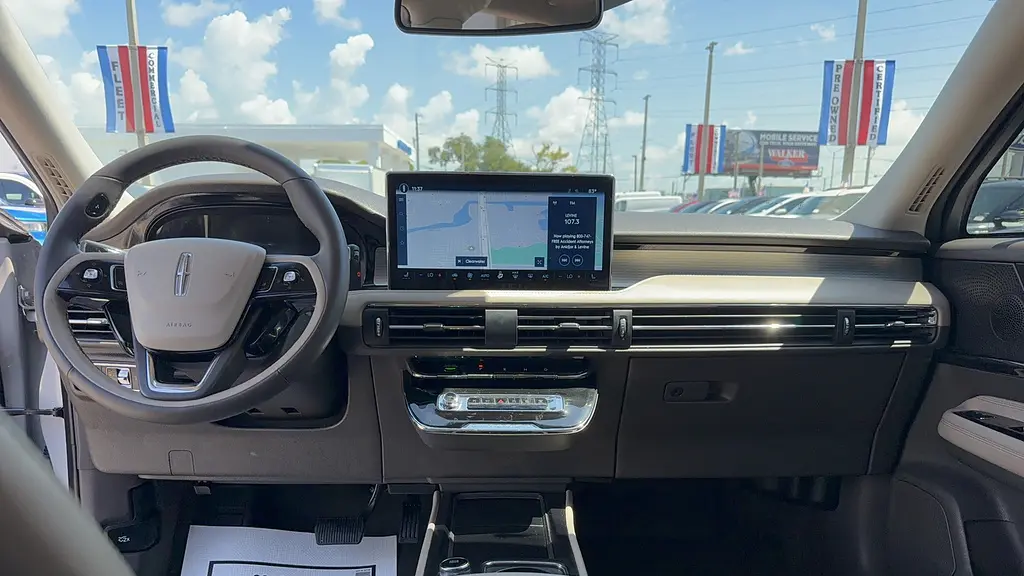 2024 Lincoln Corsair Premiere