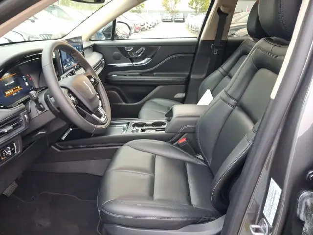 2024 Lincoln Corsair - $30,990