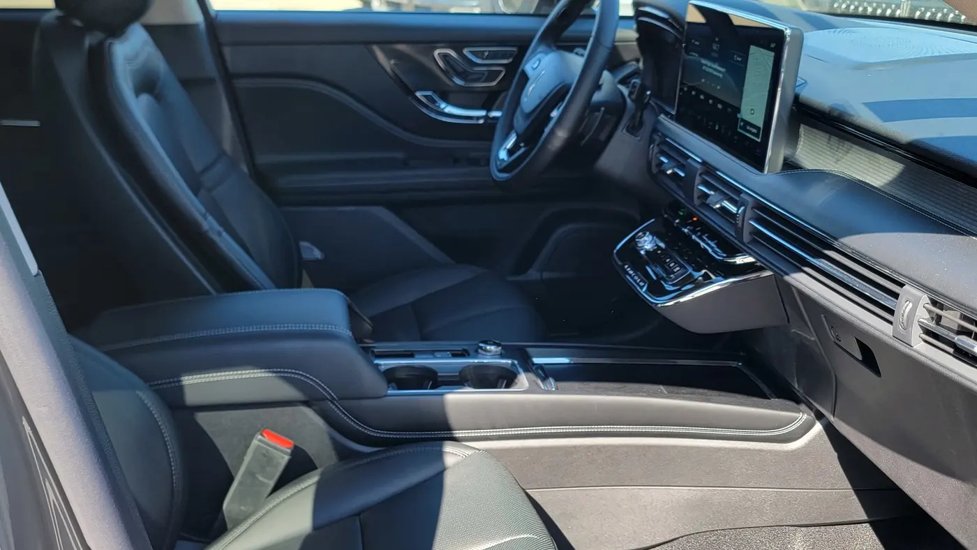 2025 Lincoln Corsair Premiere
