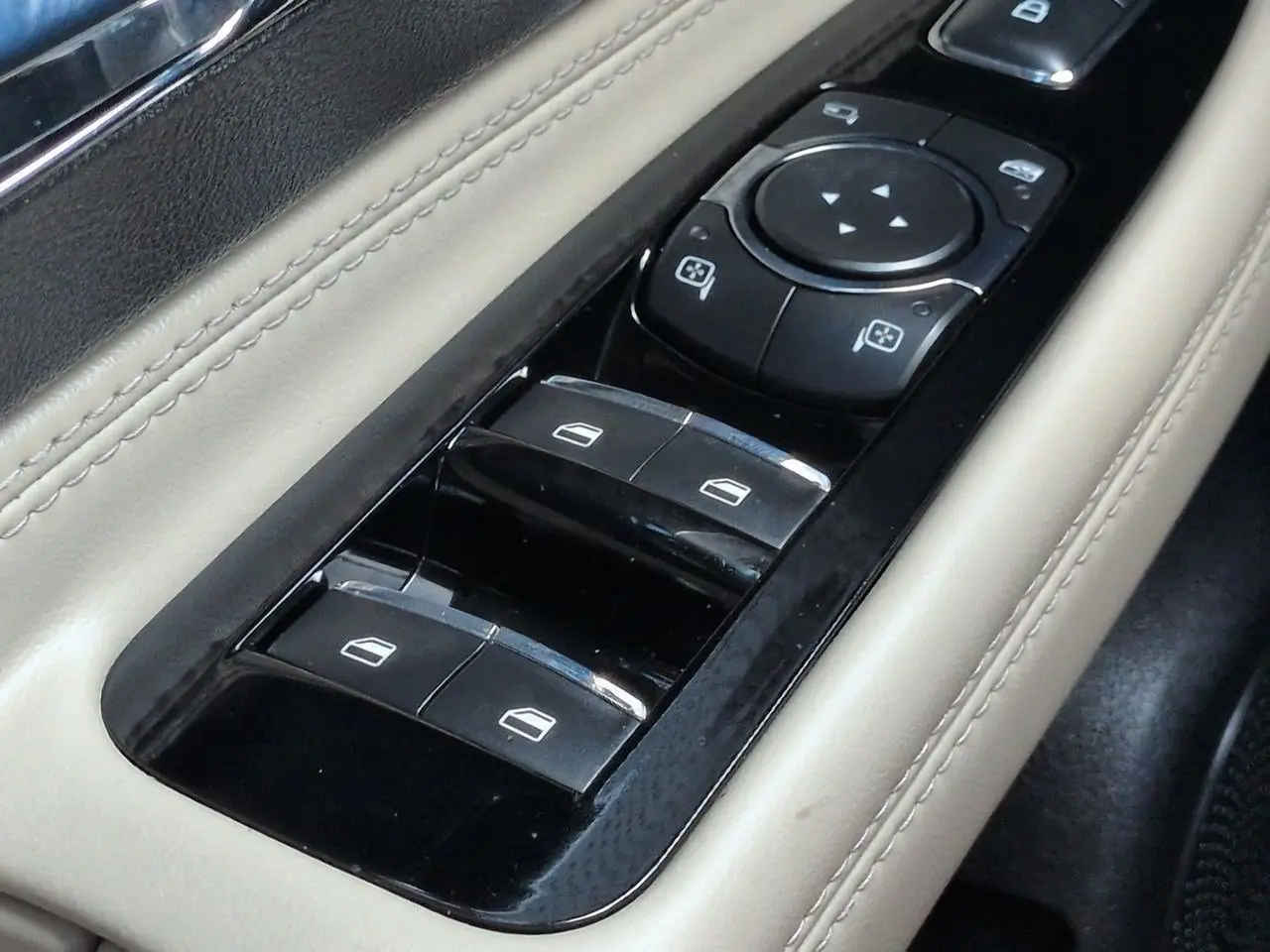 2026 Lincoln Corsair - $51,198