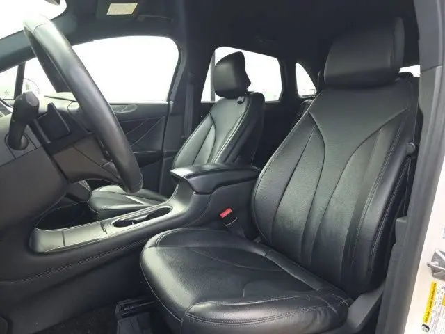 2017 Lincoln MKC - $11,900