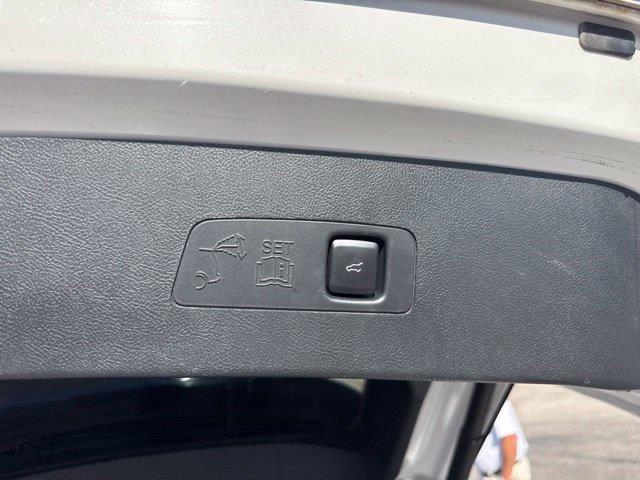 2021 Lincoln Corsair - $23,589
