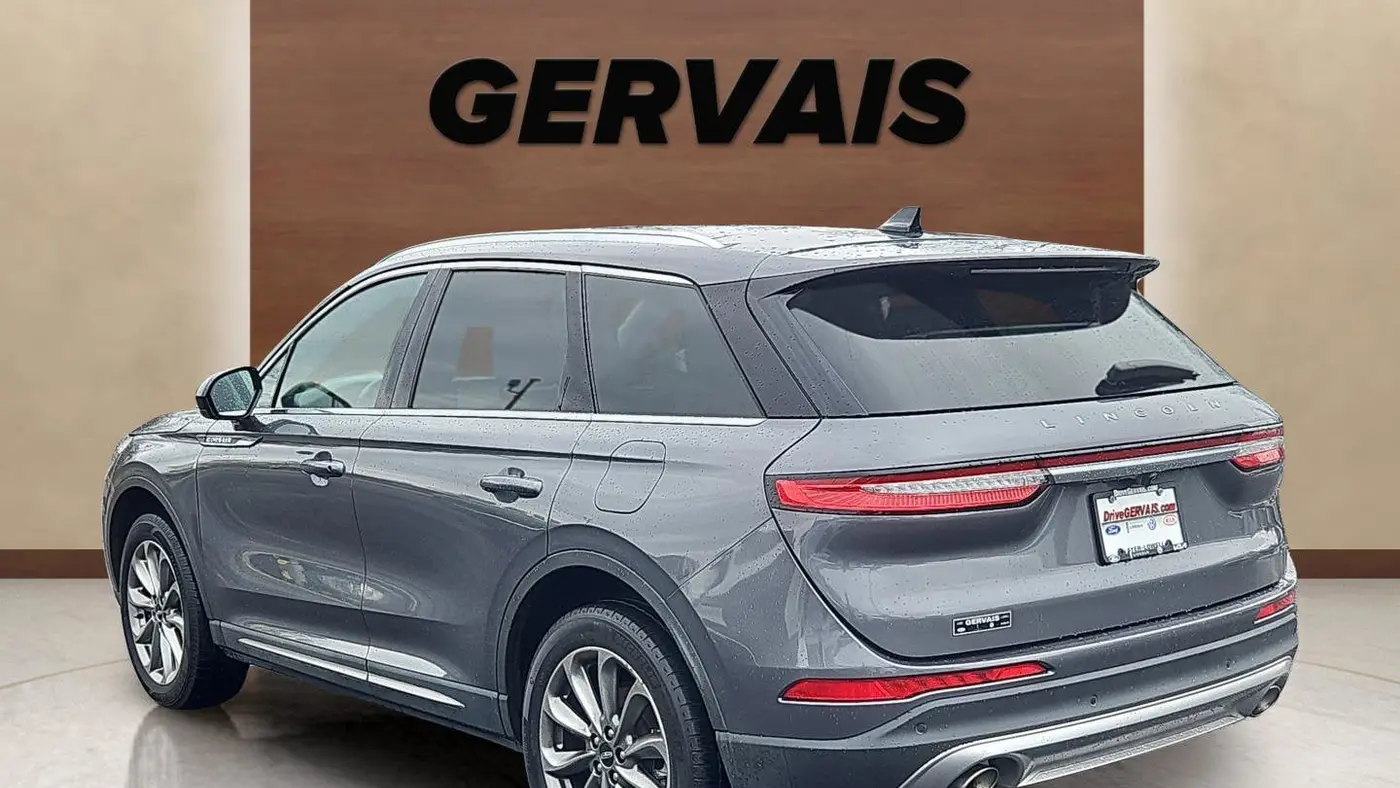 2022 Lincoln Corsair Standard