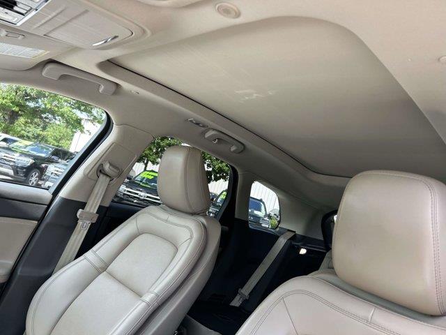 2022 Lincoln Corsair - $27,829