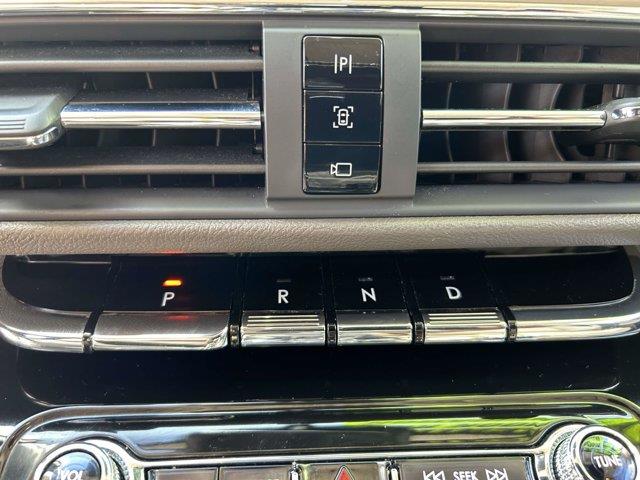 2022 Lincoln Corsair - $27,829