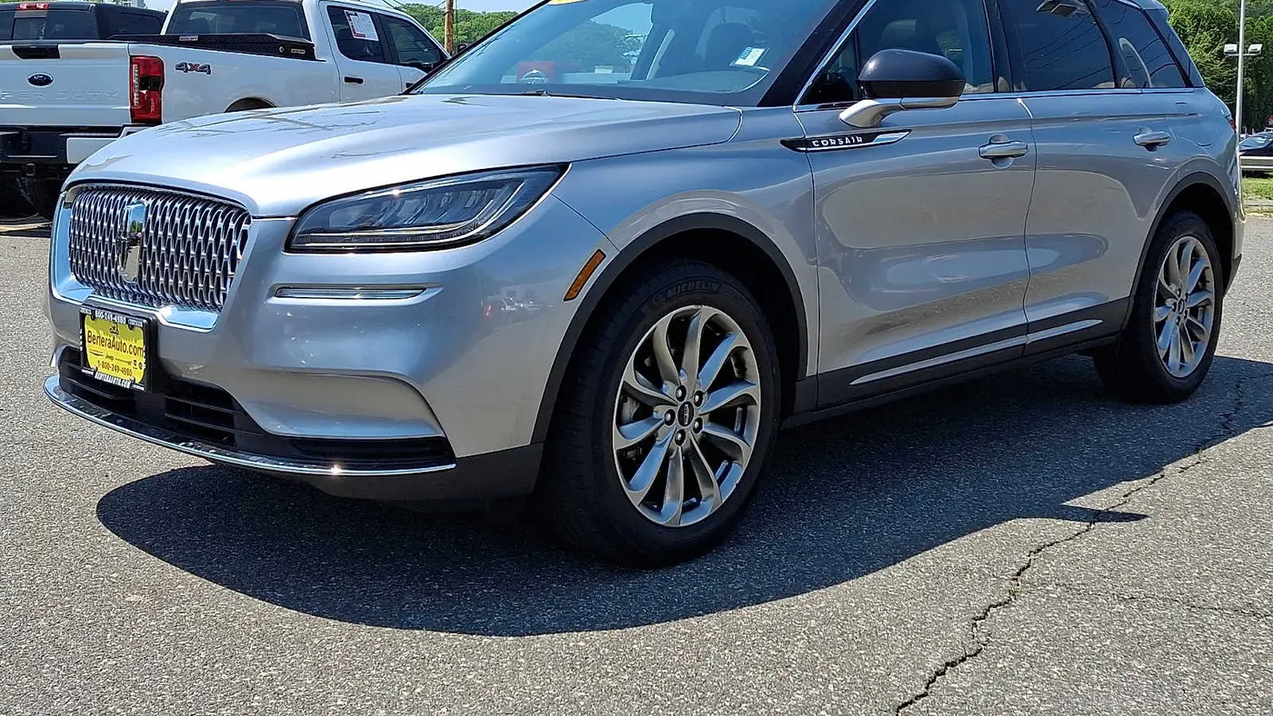 2022 Lincoln Corsair Standard