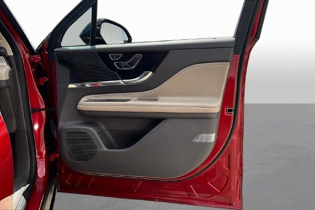 2020 Lincoln Corsair - $22,600