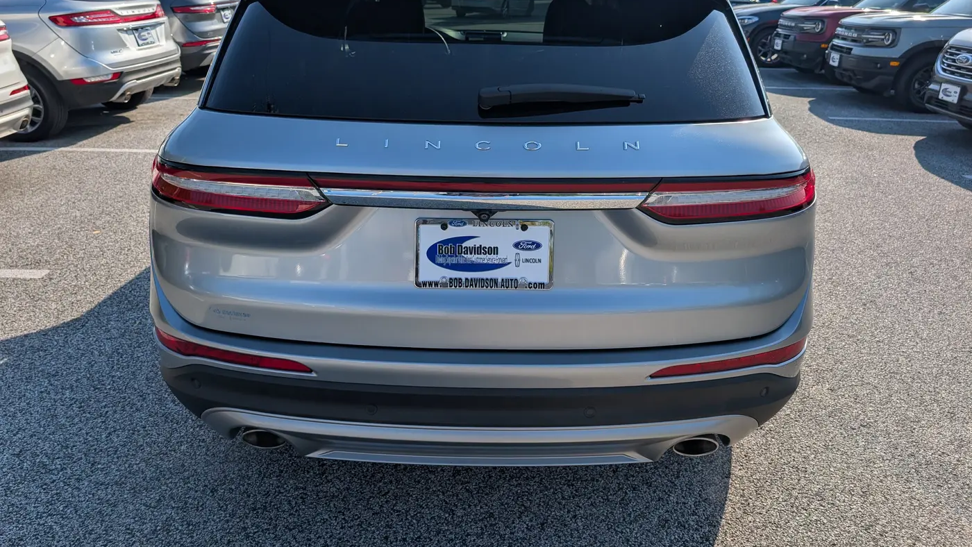2022 Lincoln Corsair Standard