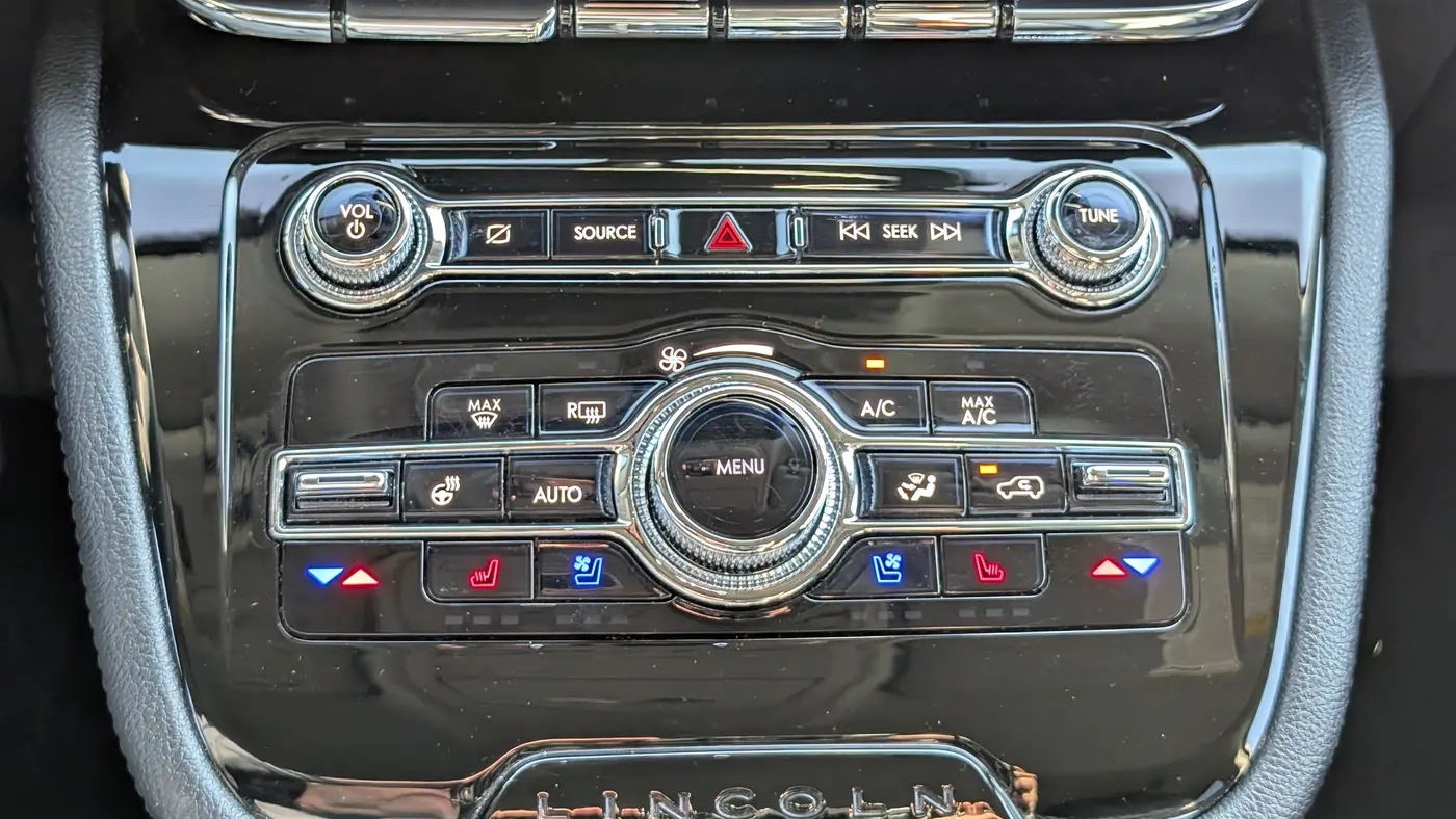 2022 Lincoln Corsair Standard