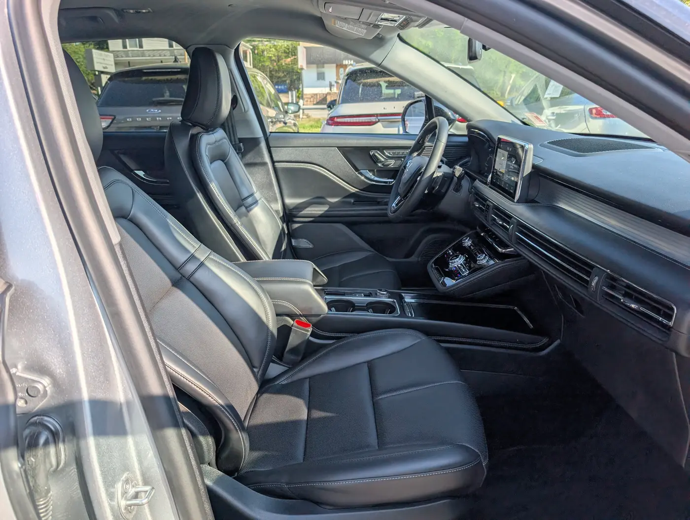 2022 Lincoln Corsair - $26,000
