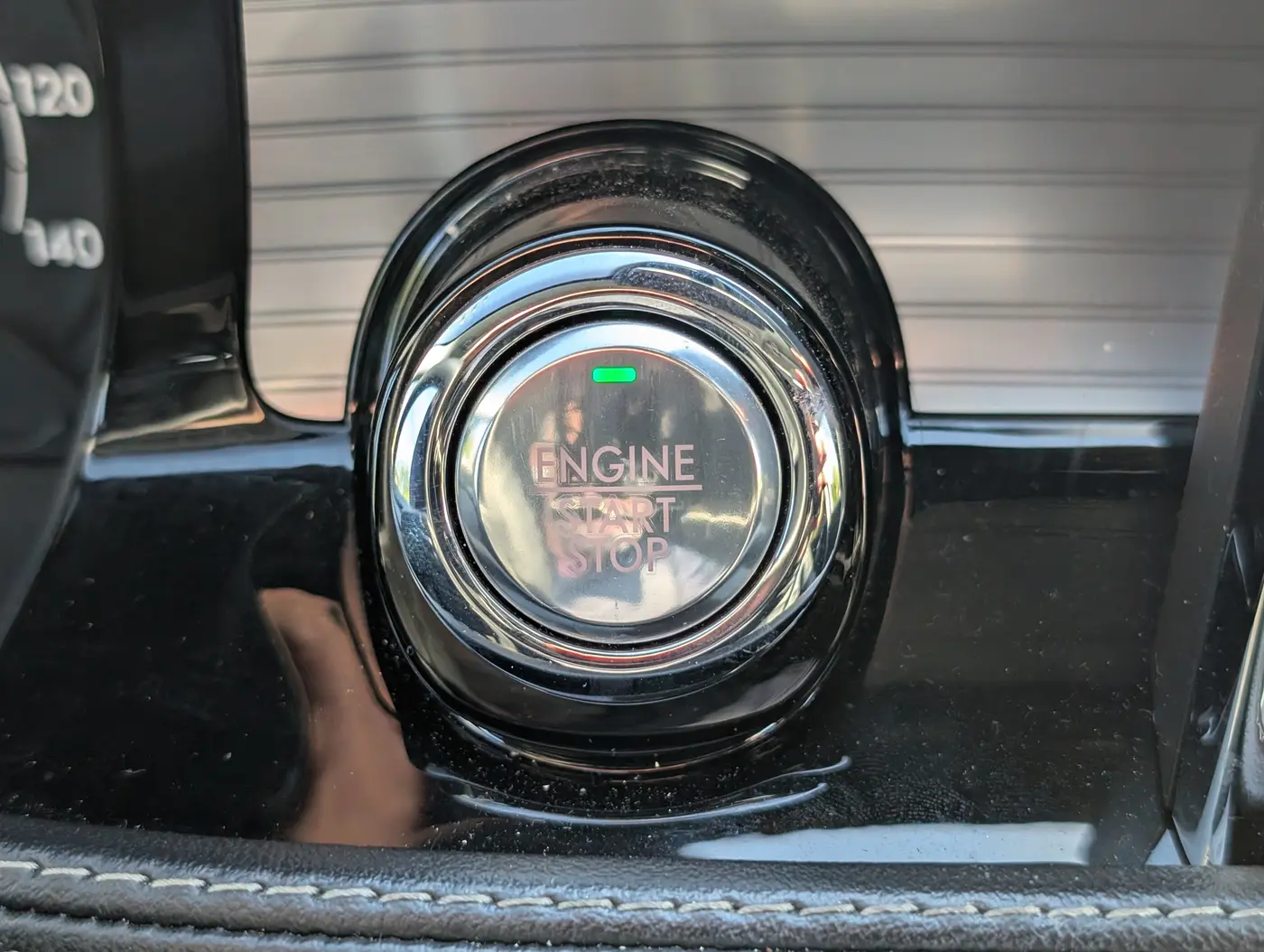 2022 Lincoln Corsair - $26,000