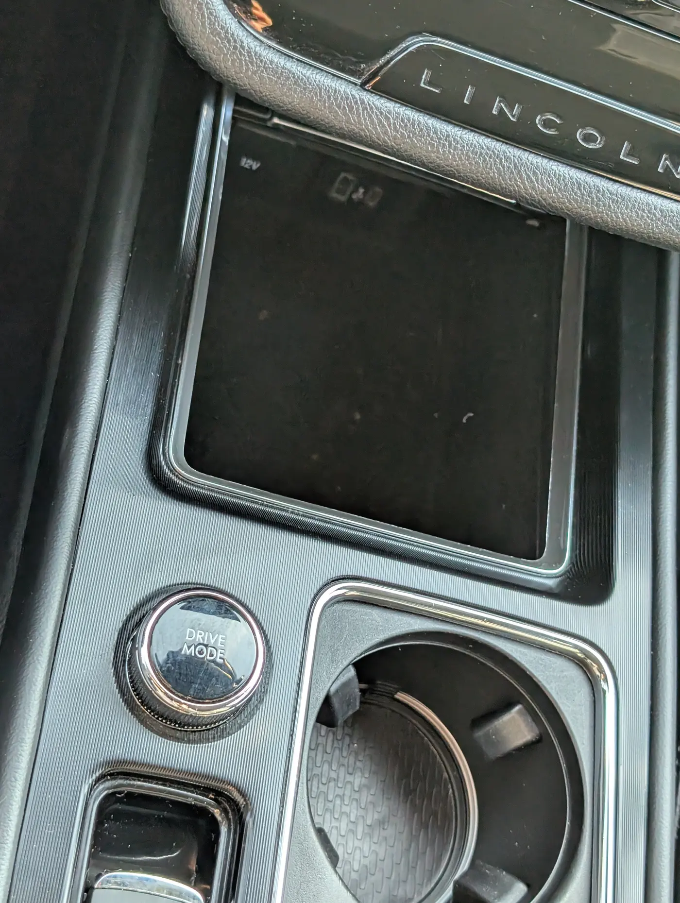 2022 Lincoln Corsair - $26,000