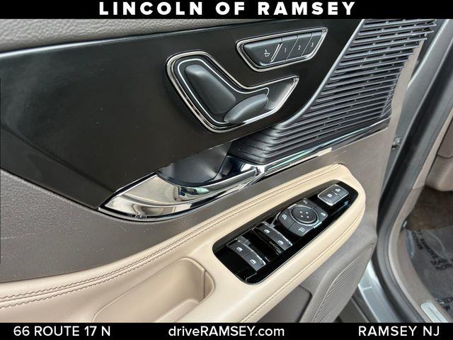 2022 Lincoln Corsair - $26,565