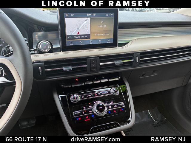 2022 Lincoln Corsair - $26,565