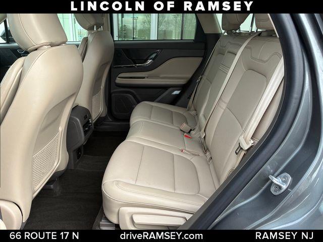 2022 Lincoln Corsair - $26,565
