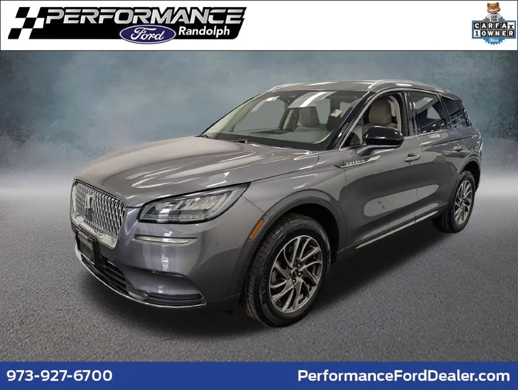 2022 Lincoln Corsair - $28,900