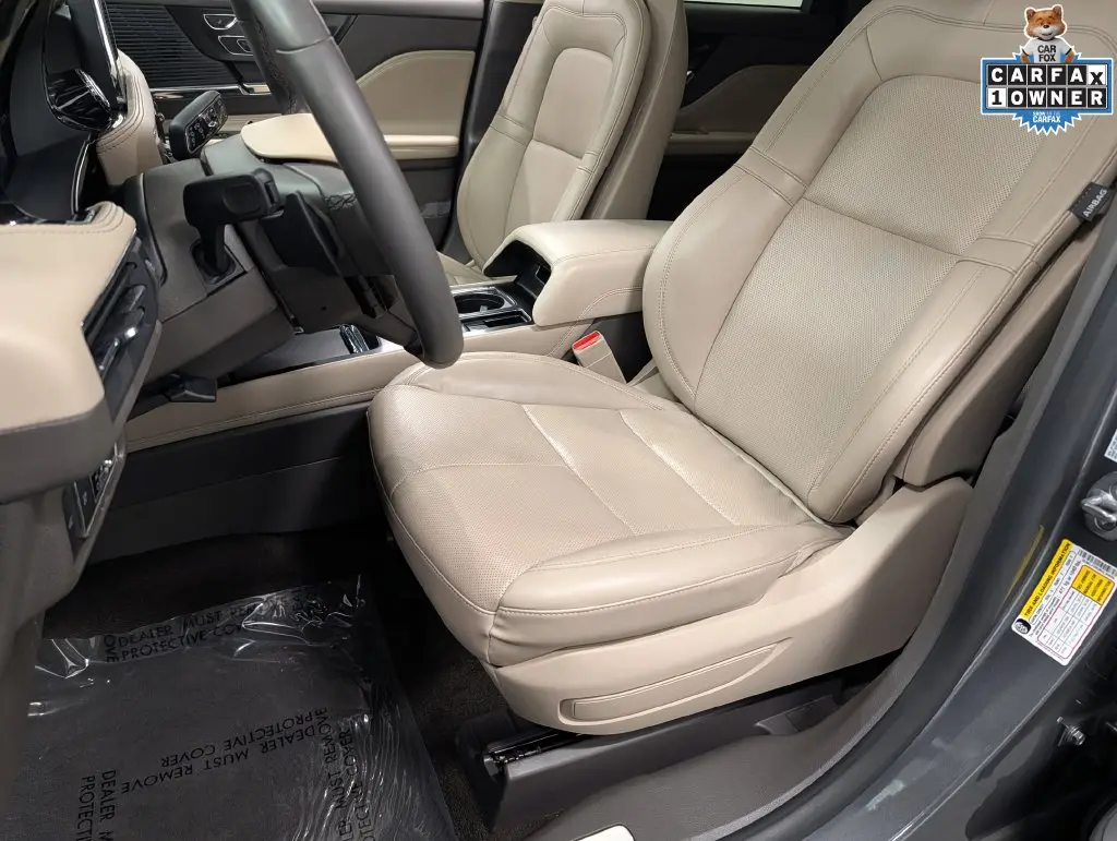2022 Lincoln Corsair - $28,900