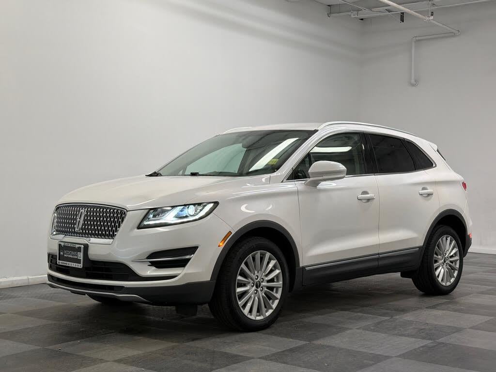 2019 Lincoln MKC - $18,000
