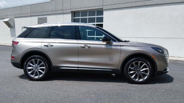 2021 Lincoln Corsair Standard