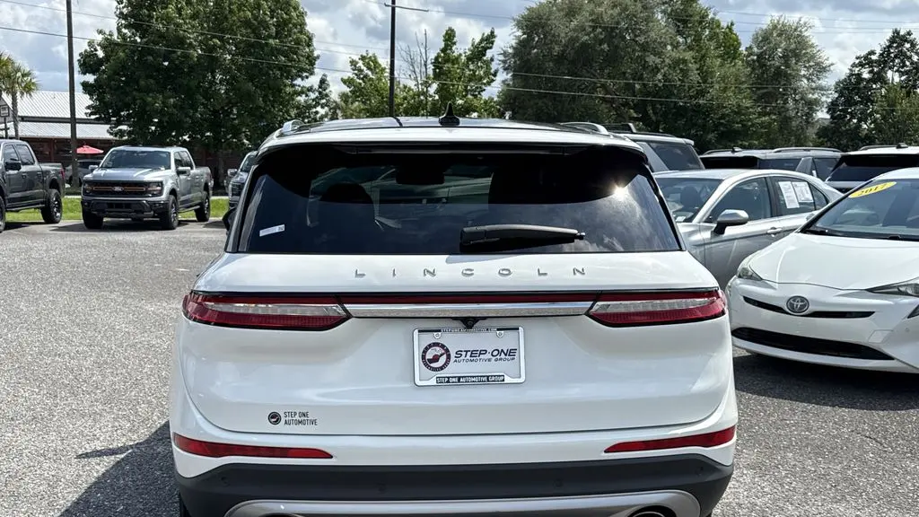 2022 Lincoln Corsair Standard