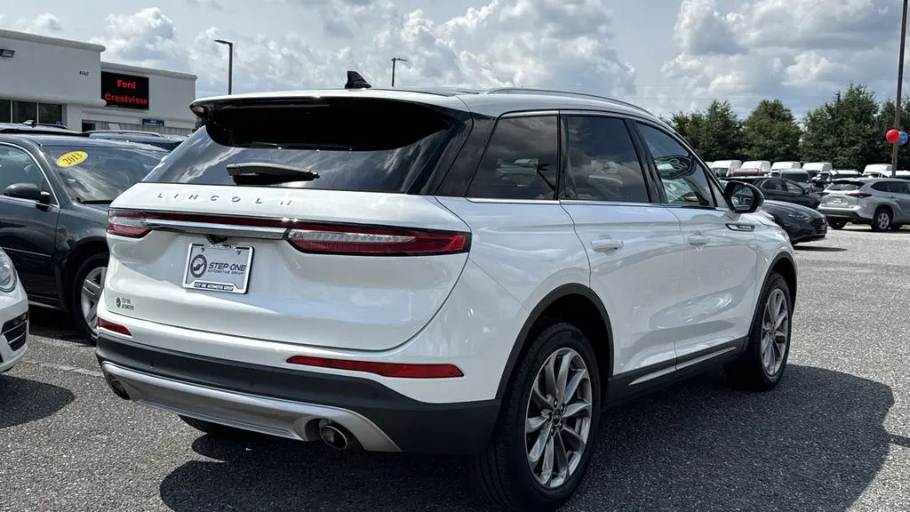 2022 Lincoln Corsair Standard