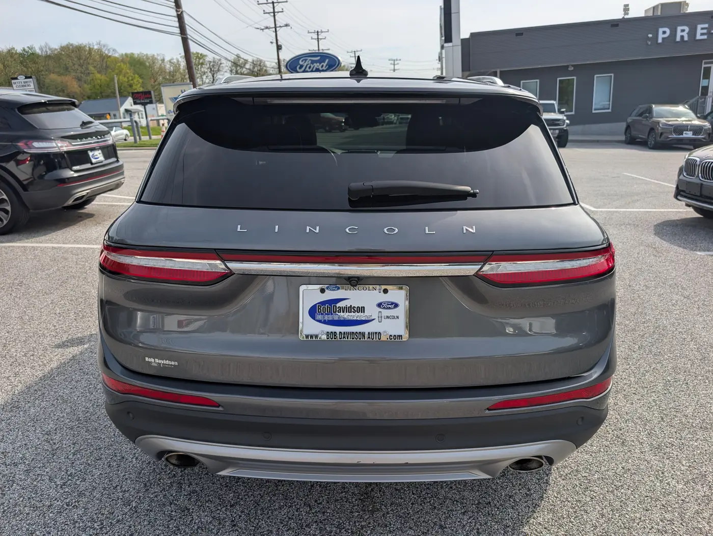 2022 Lincoln Corsair - $24,500