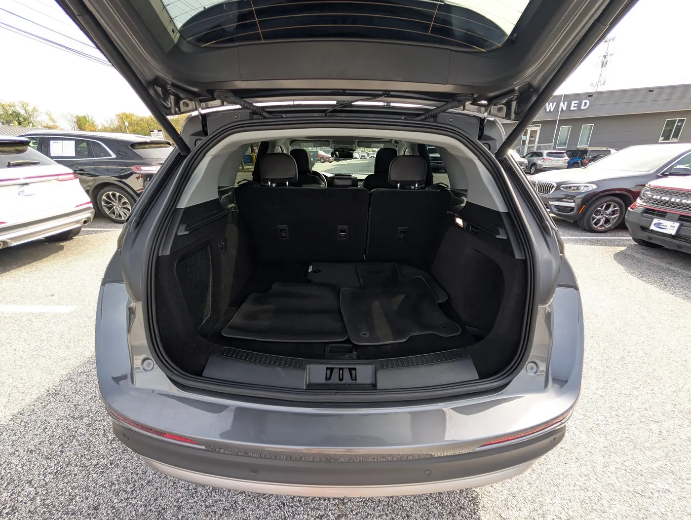 2022 Lincoln Corsair - $24,500