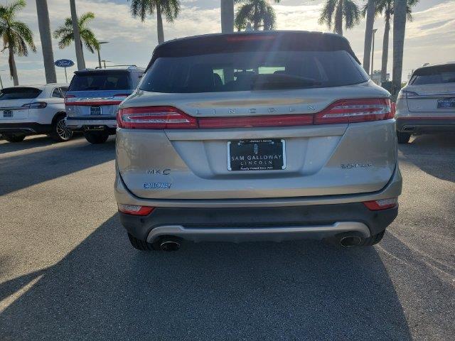 2017 Lincoln MKC - $11,597