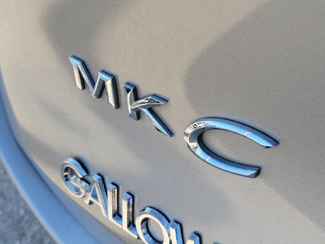 2017 Lincoln MKC - $11,597