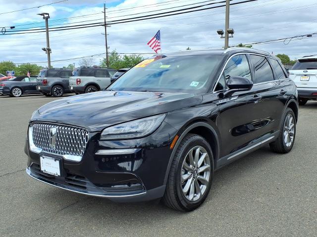 2022 Lincoln Corsair - $27,995