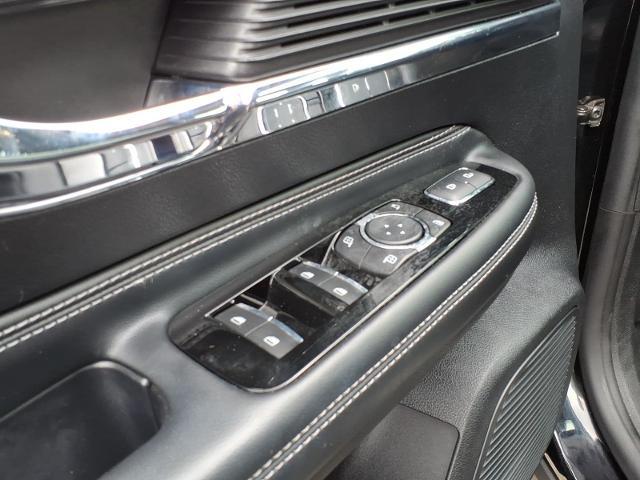 2022 Lincoln Corsair - $27,995