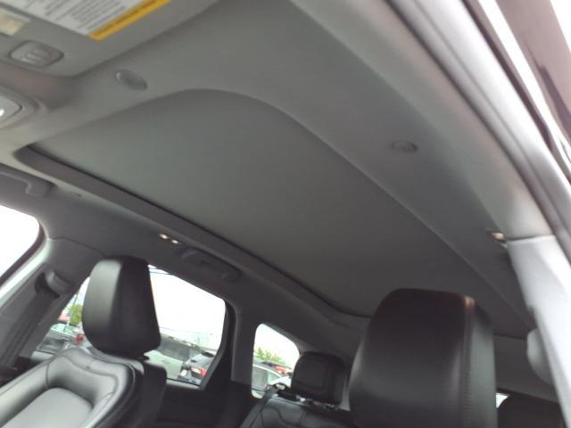 2022 Lincoln Corsair - $27,995