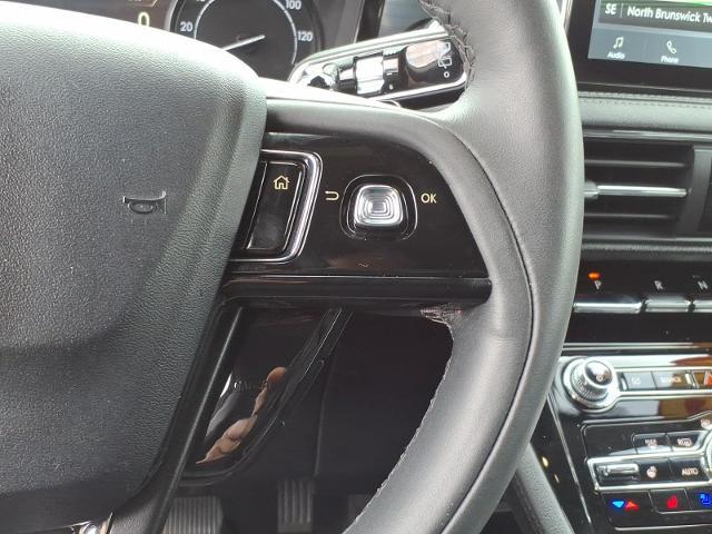 2022 Lincoln Corsair - $27,995