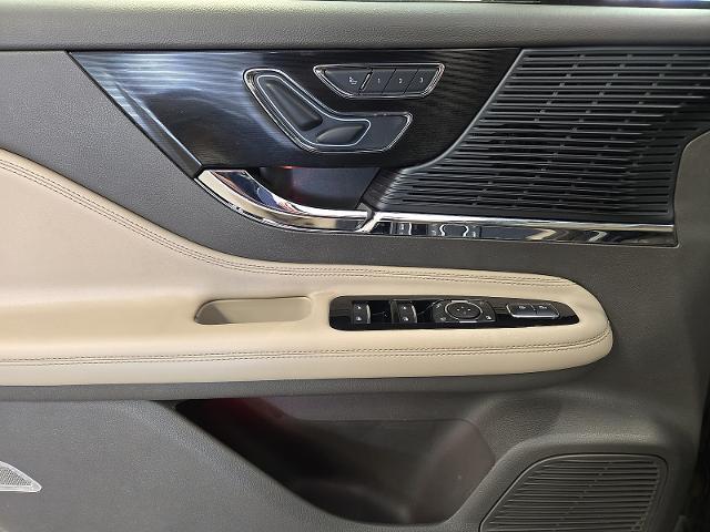 2022 Lincoln Corsair - $35,999